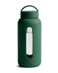 Bevu 600, gourde en verre avec manchon en silicone, coloris Matcha, bouchon avec anse